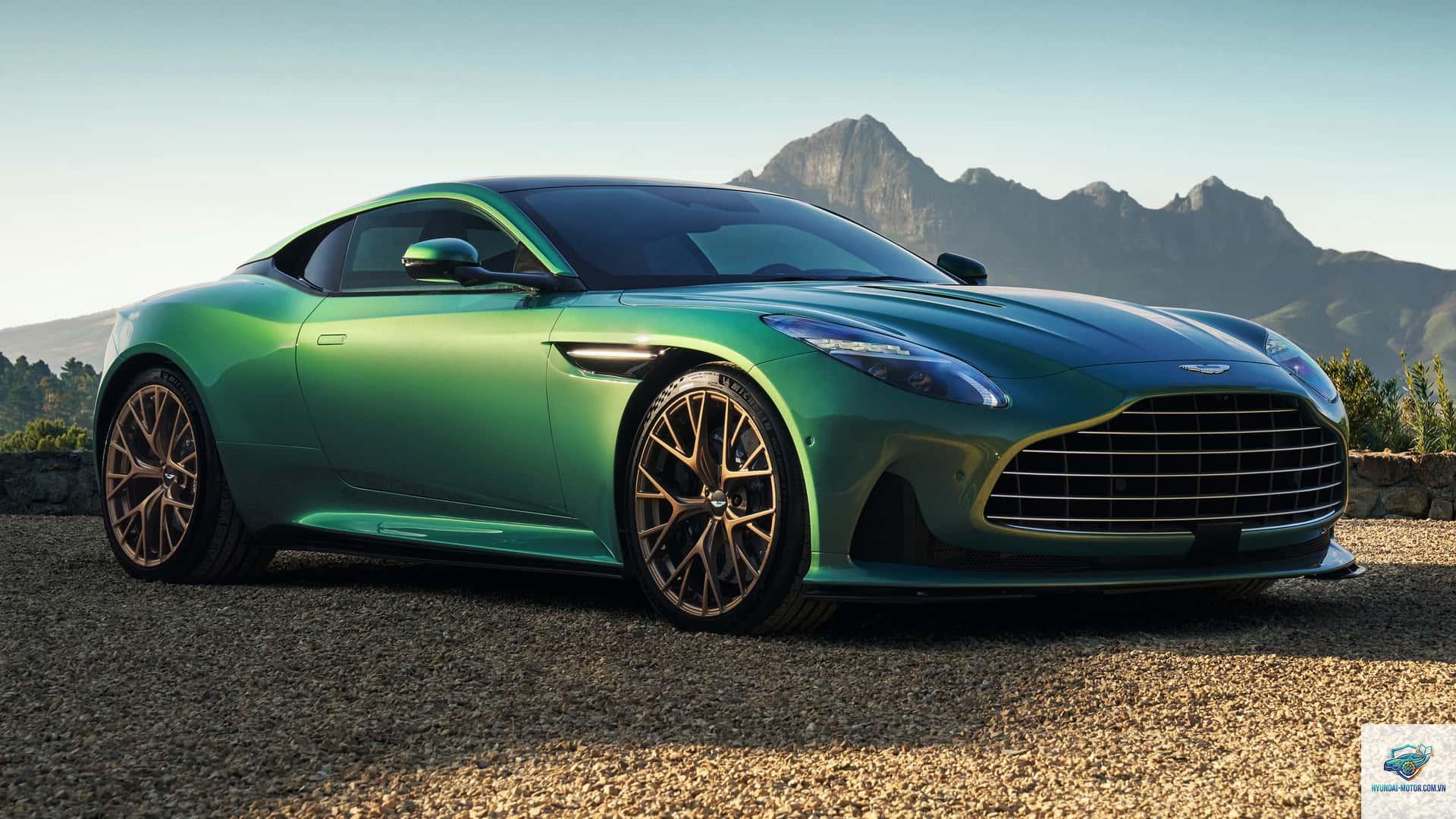 Aston Martin DB12 - Hình 2
