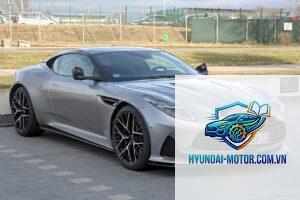 Aston Martin DB12
