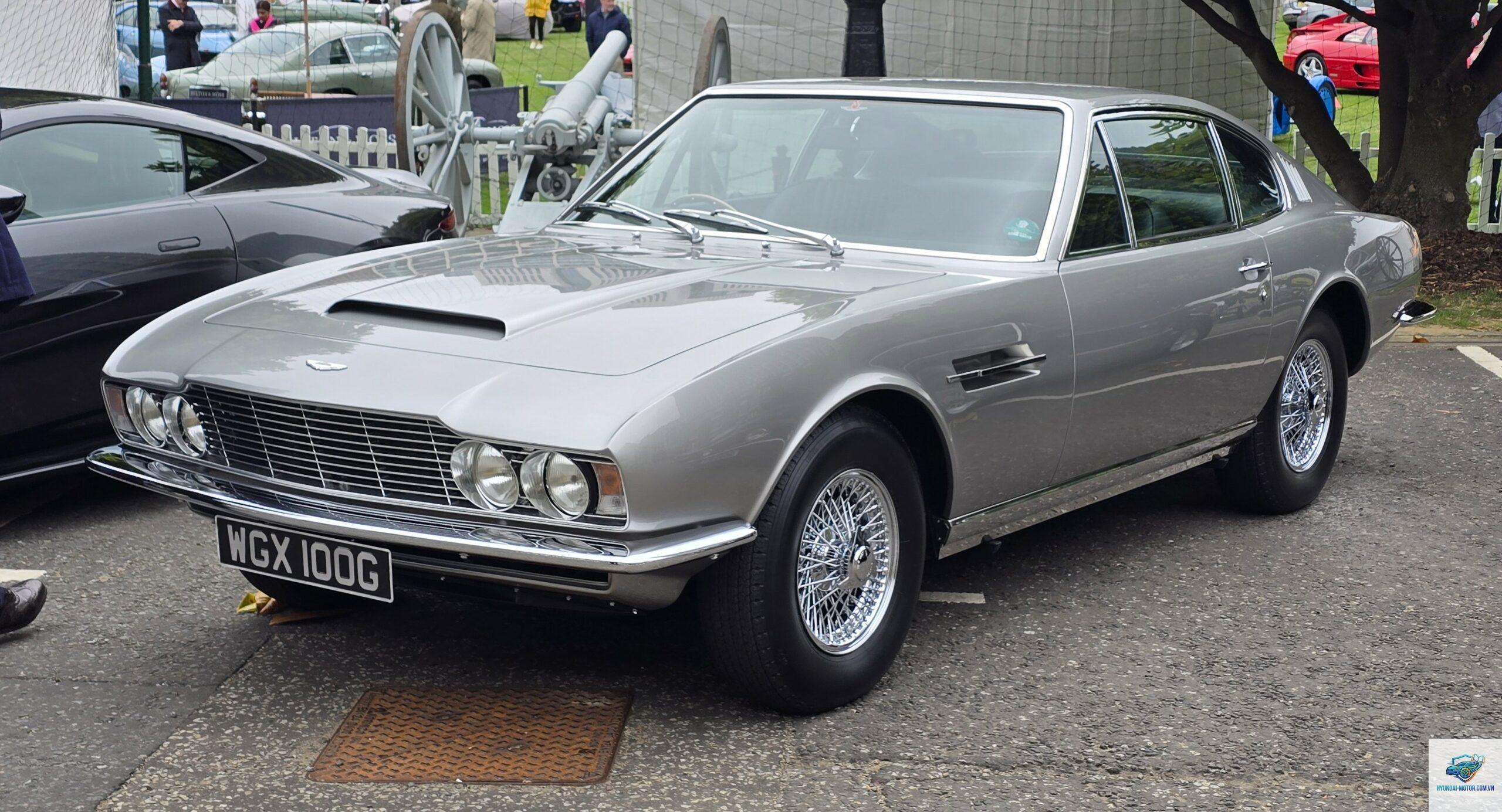 Aston Martin DBS - Hình 2
