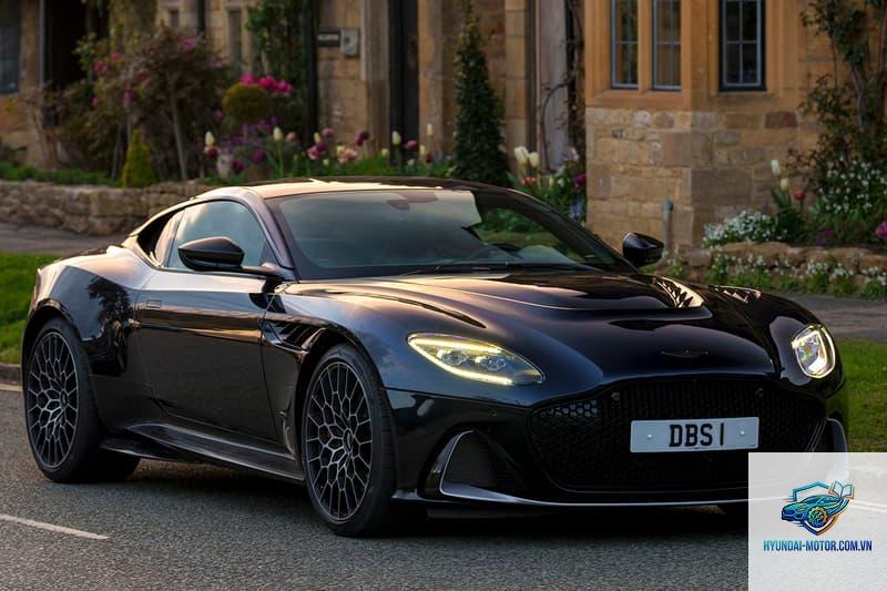Aston Martin DBS - Hình 4