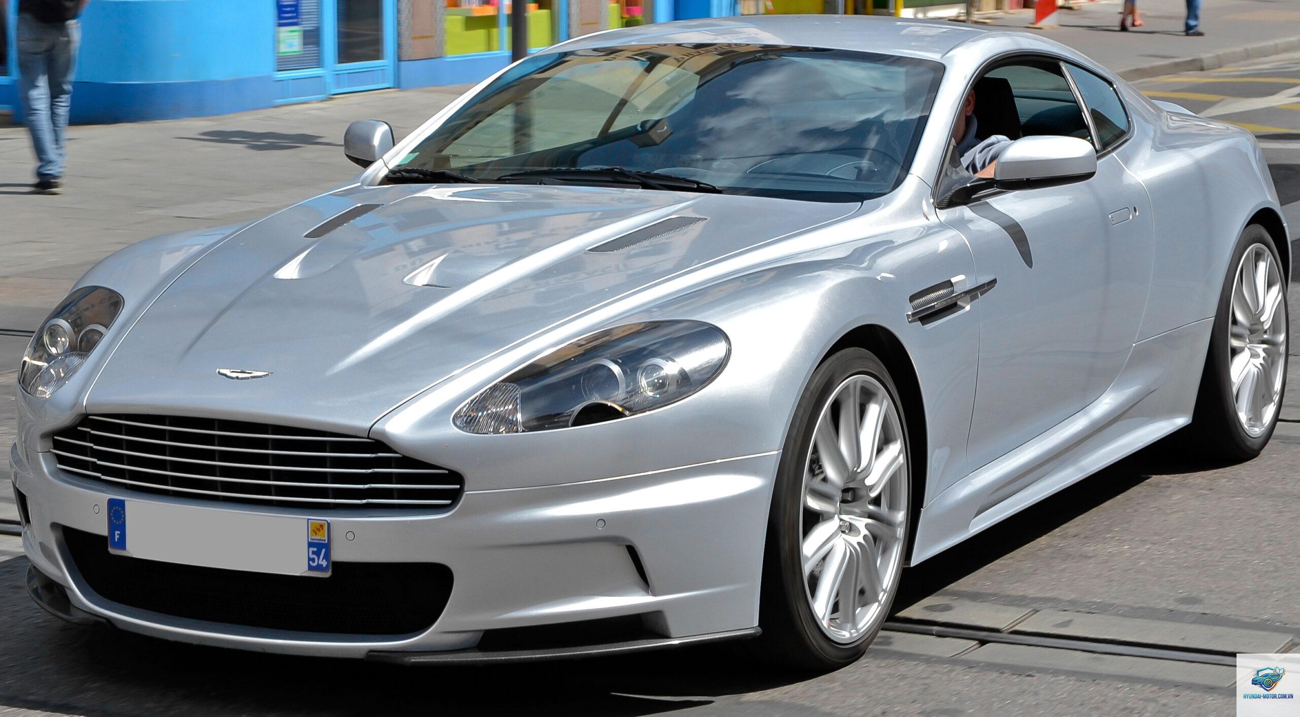 Aston Martin DBS - Hình 5