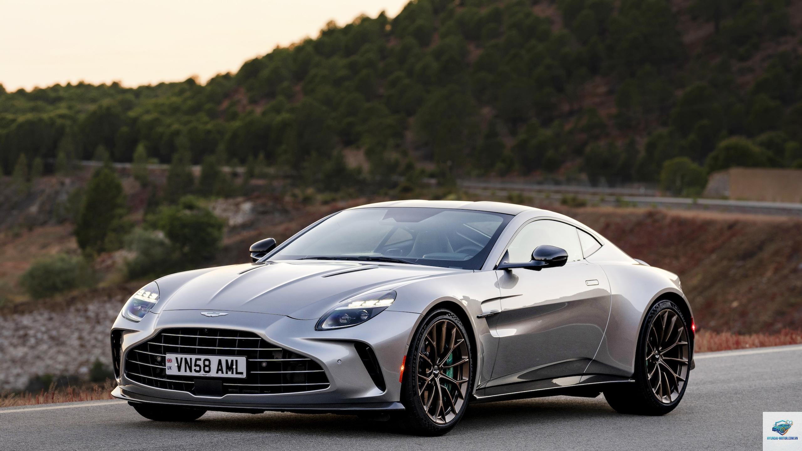 Aston Martin Vantage - Hình 3