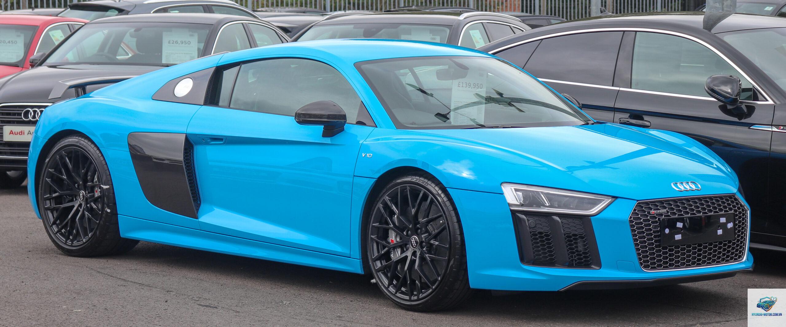 Audi R8 - Hình 1
