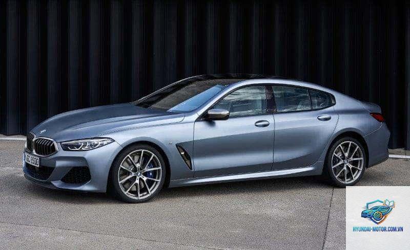 BMW 8 Series - Hình 4