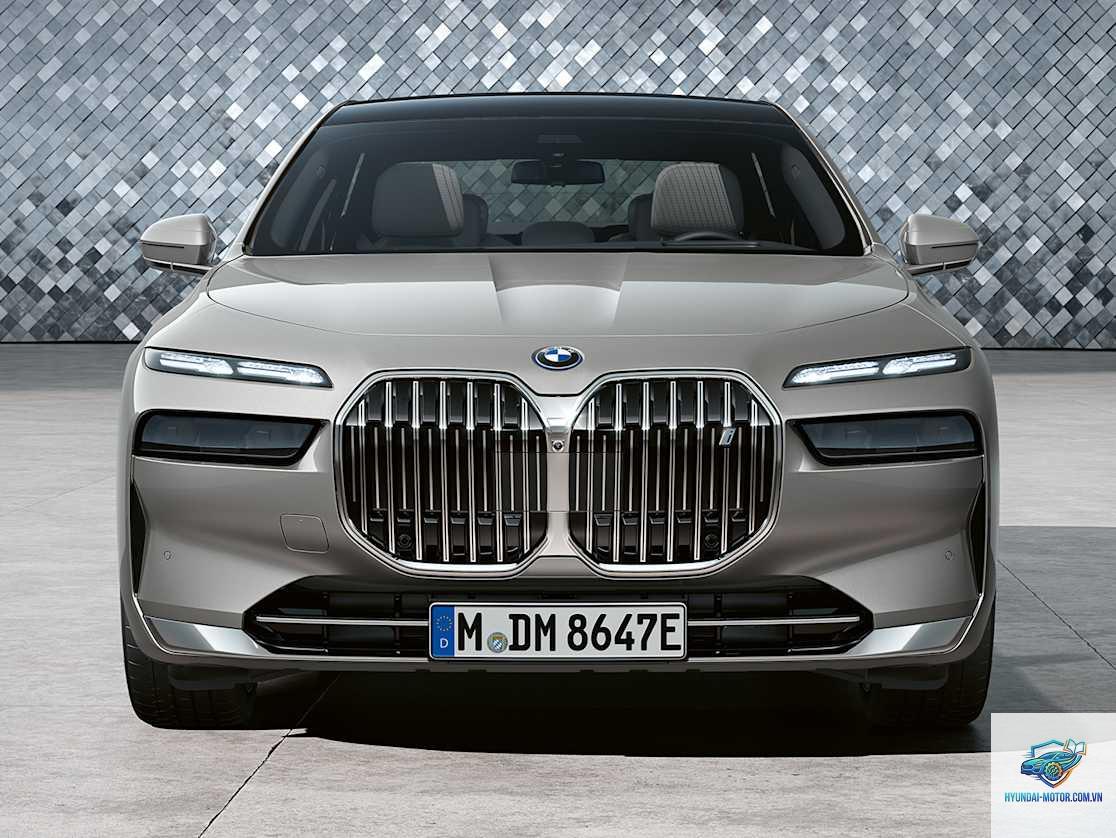 BMW i7 - Hình 5