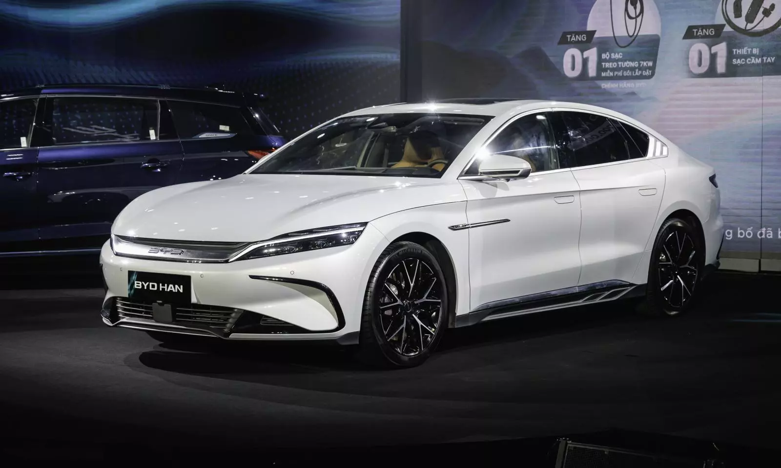 BYD Han - Hình 2