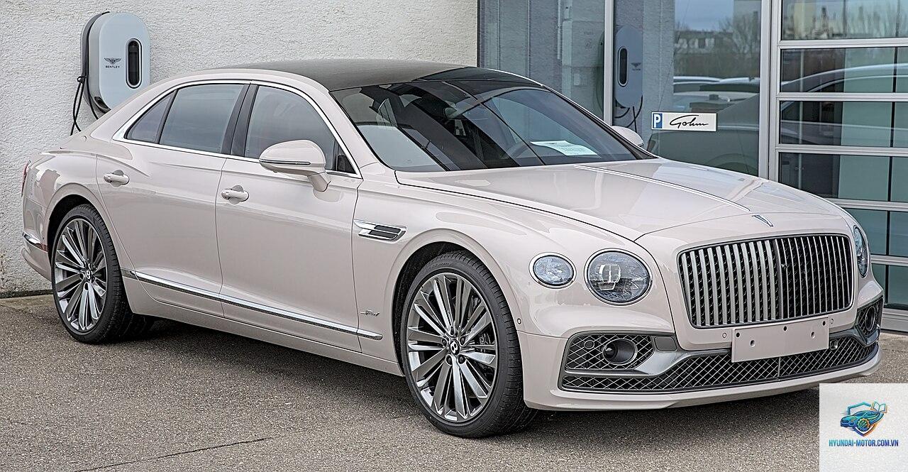 Bentley Flying Spur - Hình 1