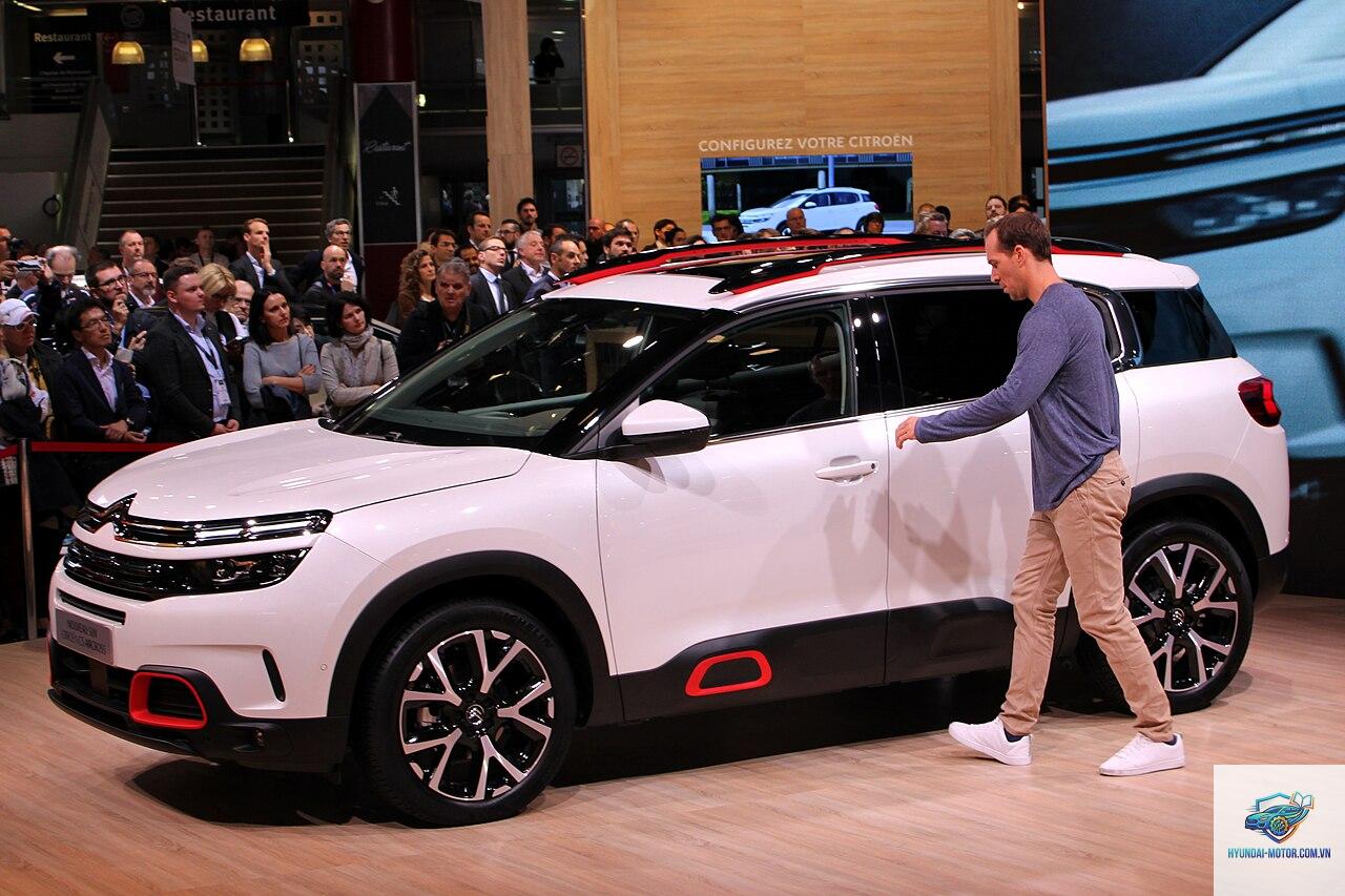 Citroën C5 Aircross - Hình 2