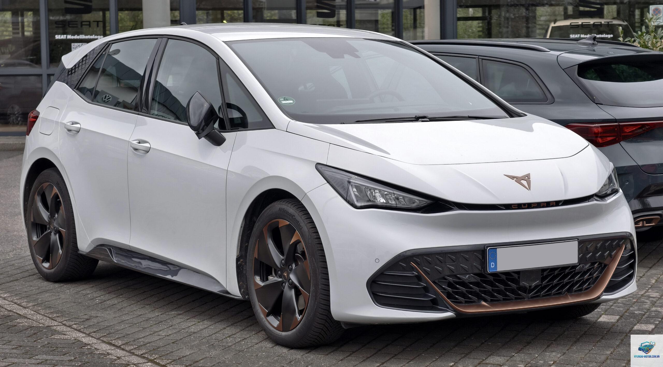 Cupra Born - Hình 2