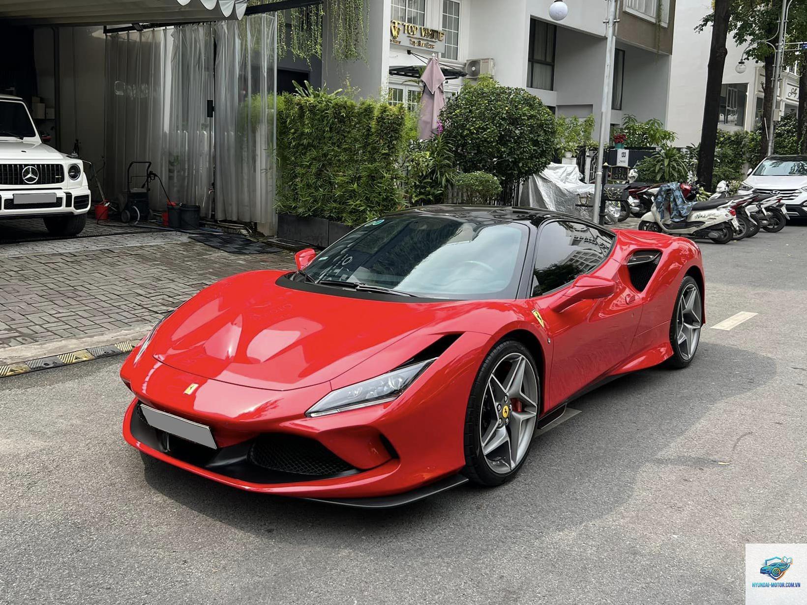 Ferrari F8 Tributo - Hình 4