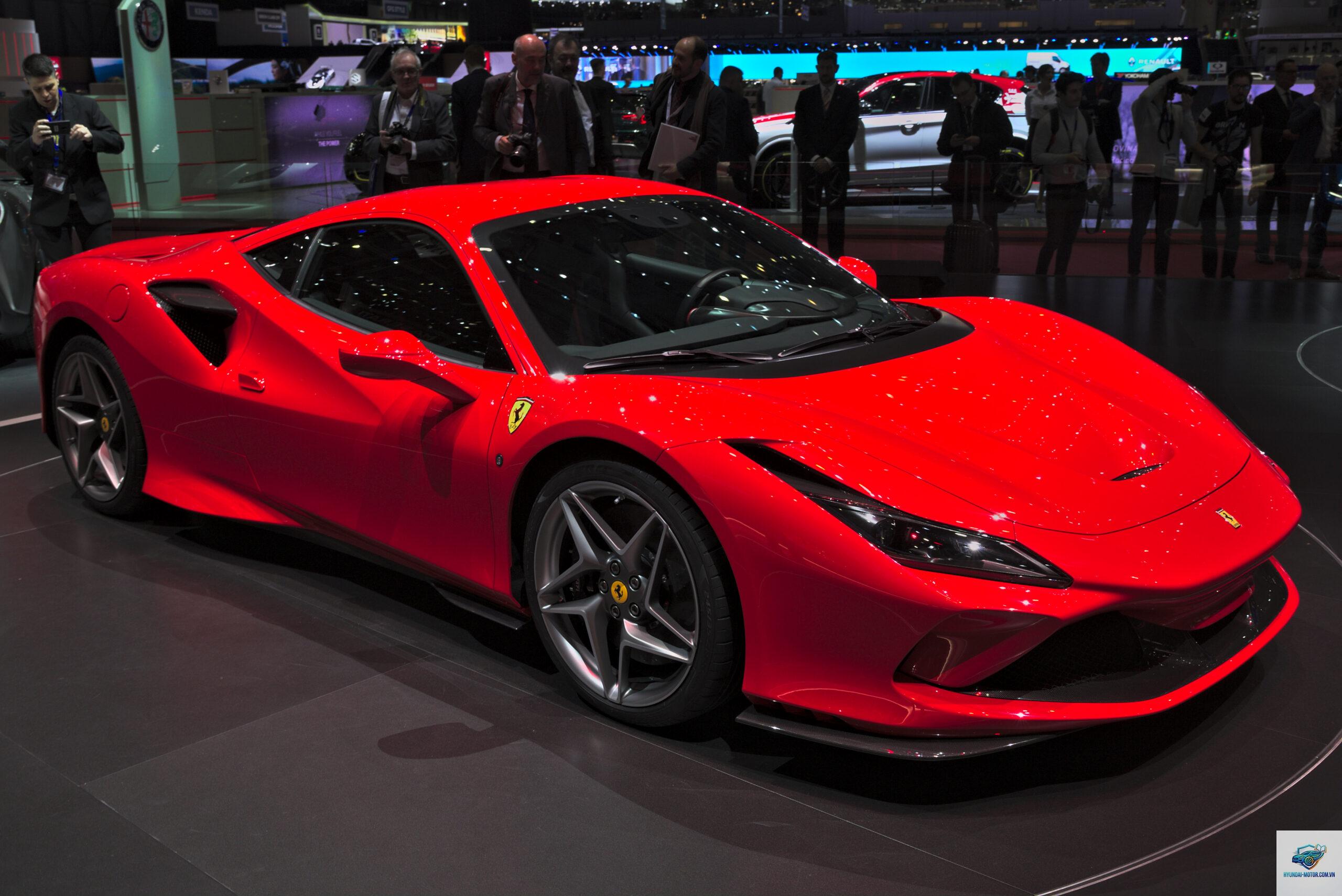 Ferrari F8 Tributo - Hình 1
