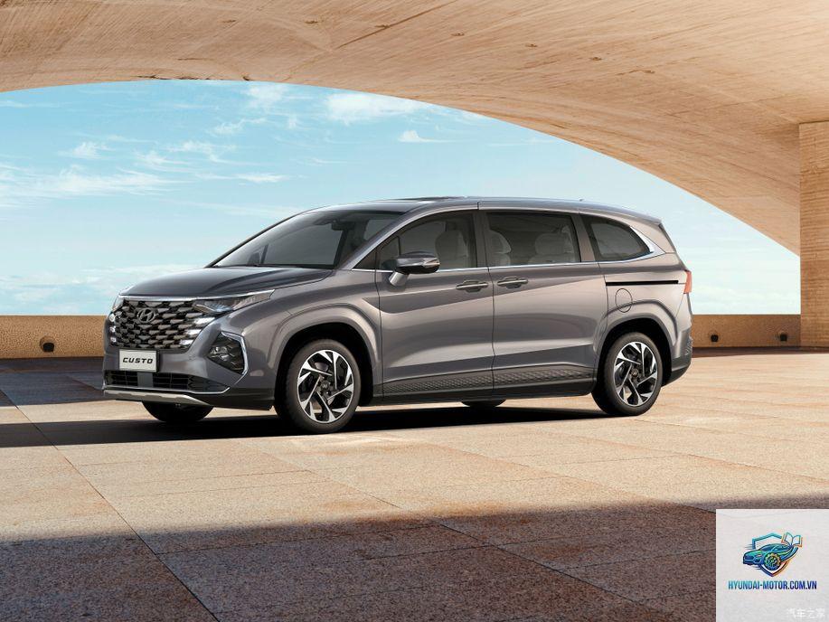 Hyundai Custo