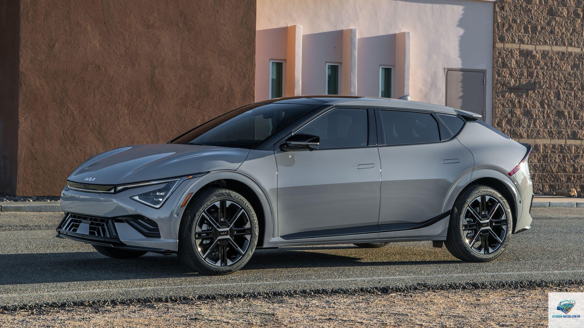 Kia EV6 - Hình 1