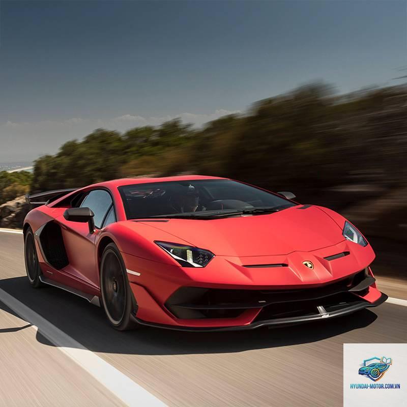 Lamborghini Aventador - Hình 4