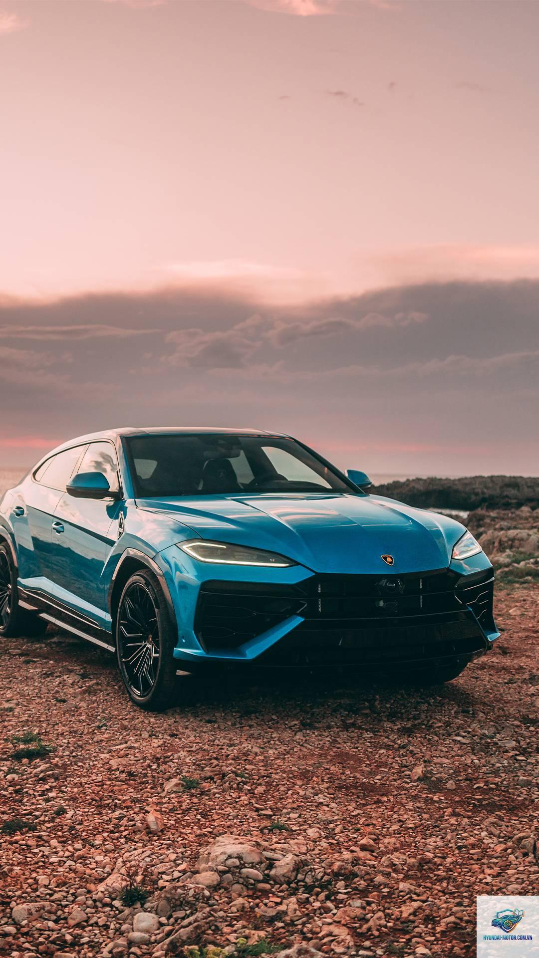 Lamborghini Urus - Hình 2