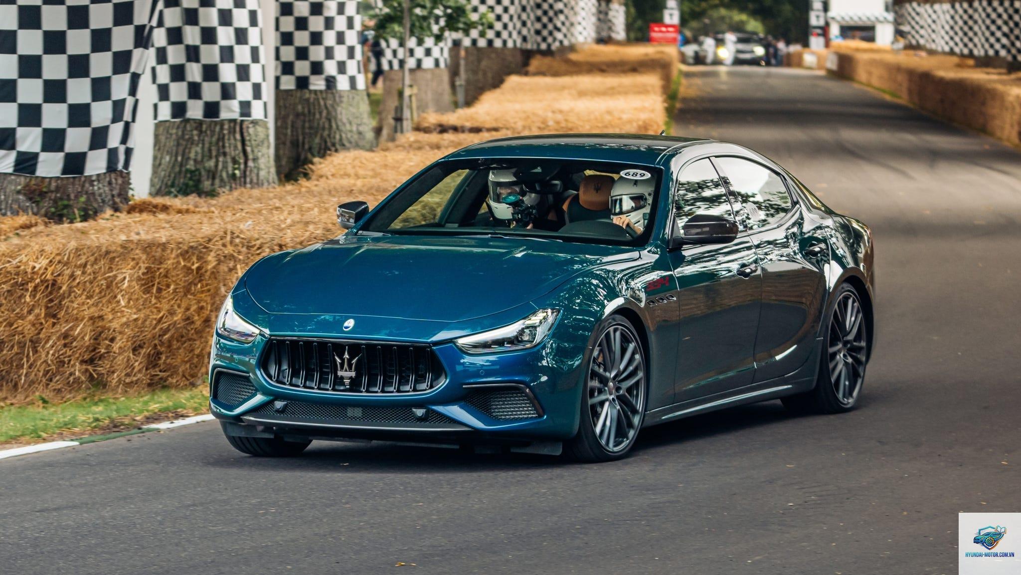 Maserati Ghibli - Hình 3