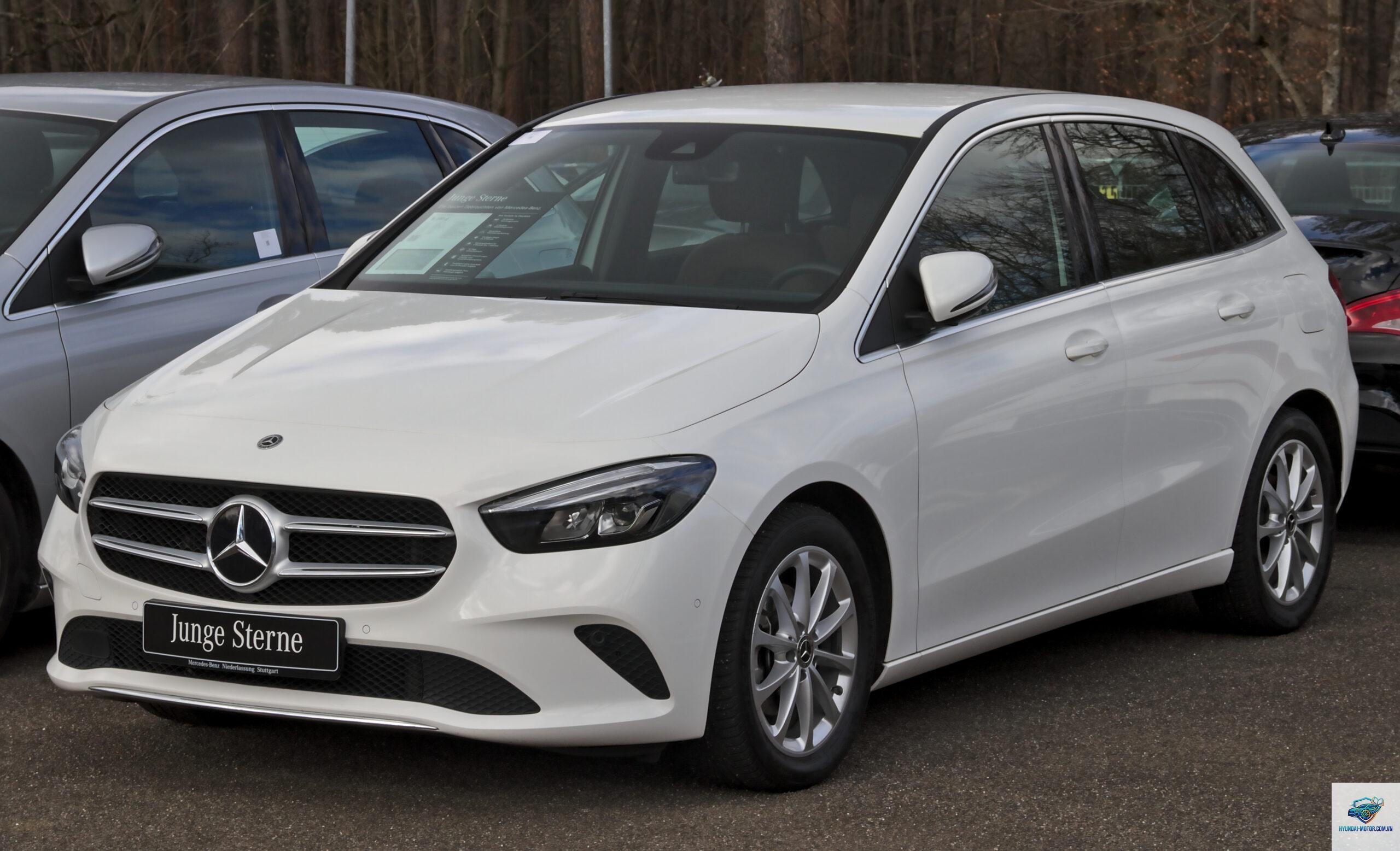 Mercedes B-Class - Hình 1