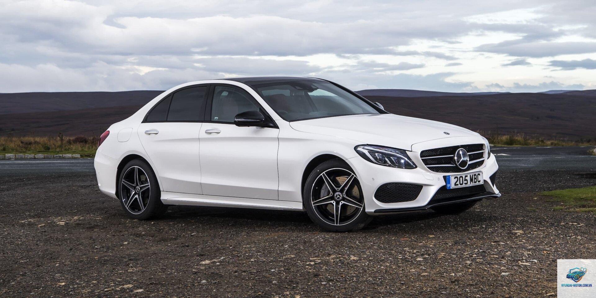 Mercedes C-Class - Hình 4