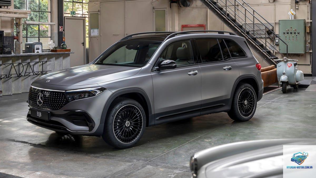 Mercedes EQB - Hình 1