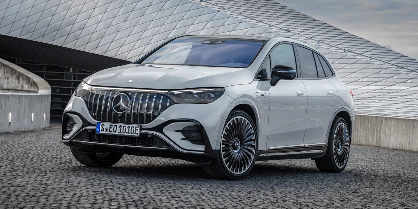 Mercedes EQE - Hình 1