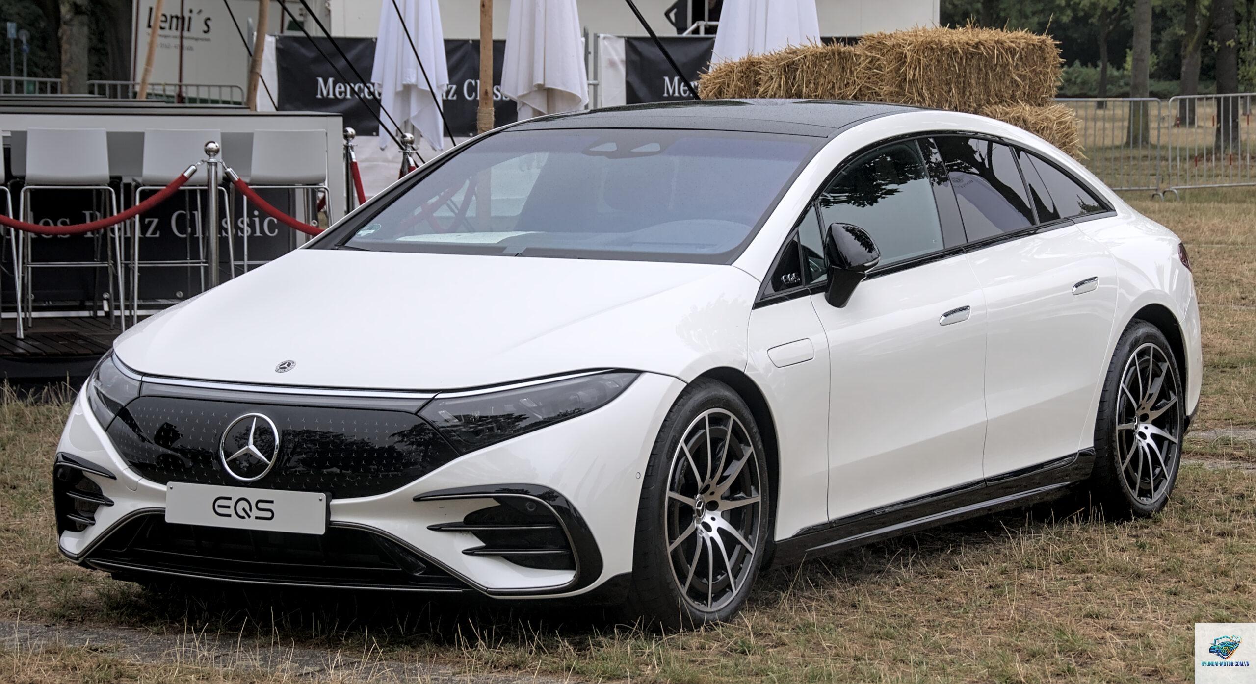 Mercedes EQS - Hình 3