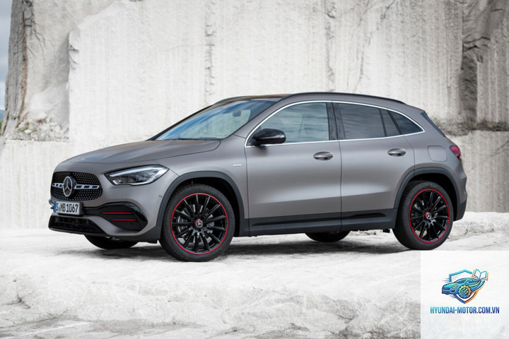 Mercedes GLA - Hình 2