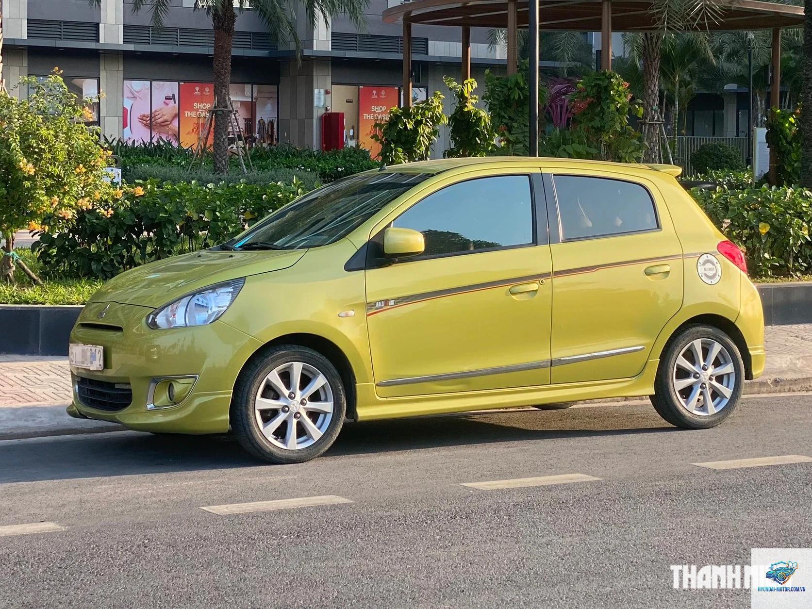 Mitsubishi Mirage - Hình 3