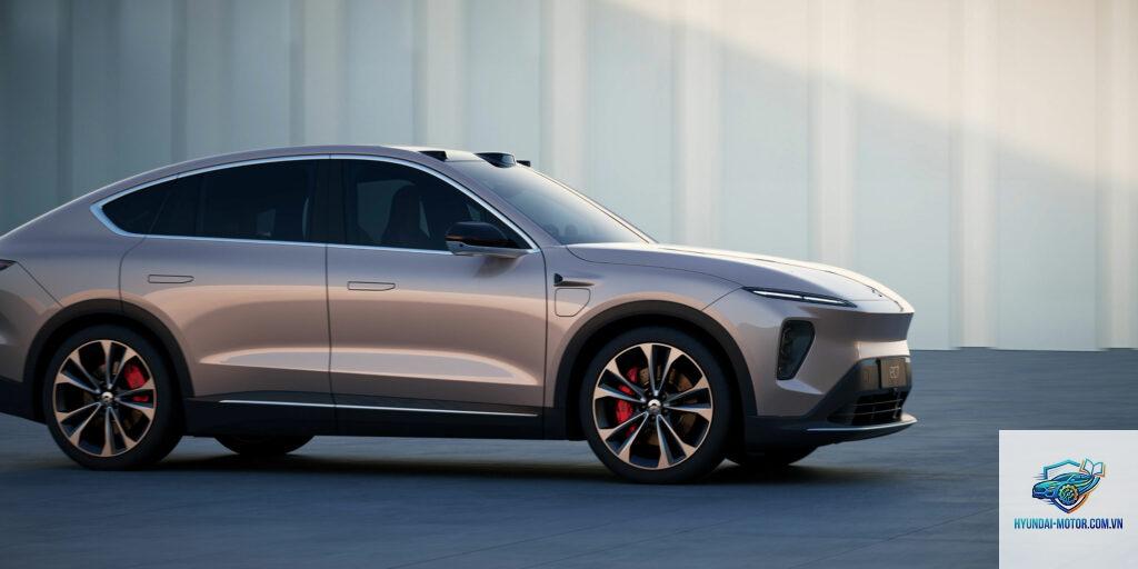 NIO EC7
