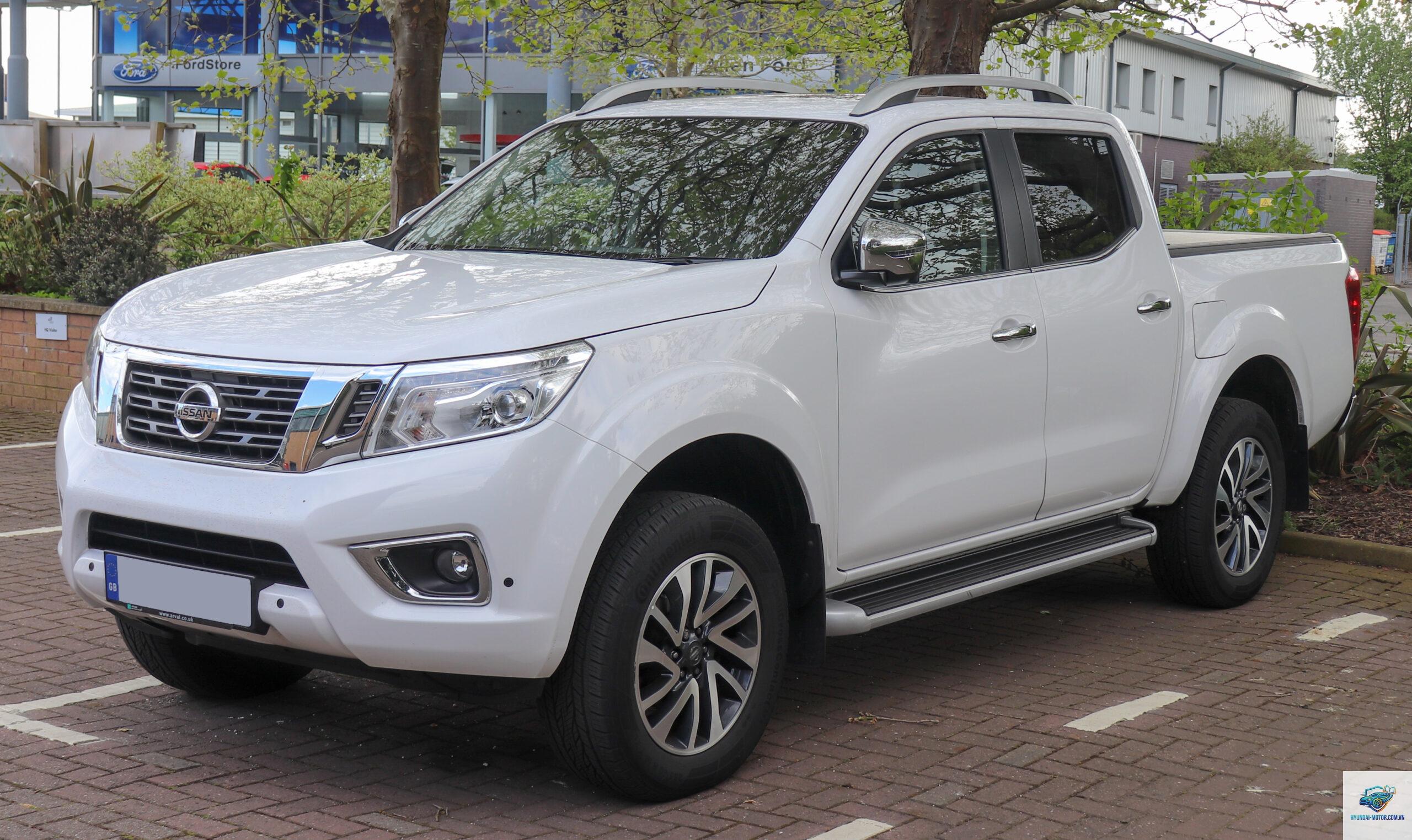 Nissan Navara - Hình 2