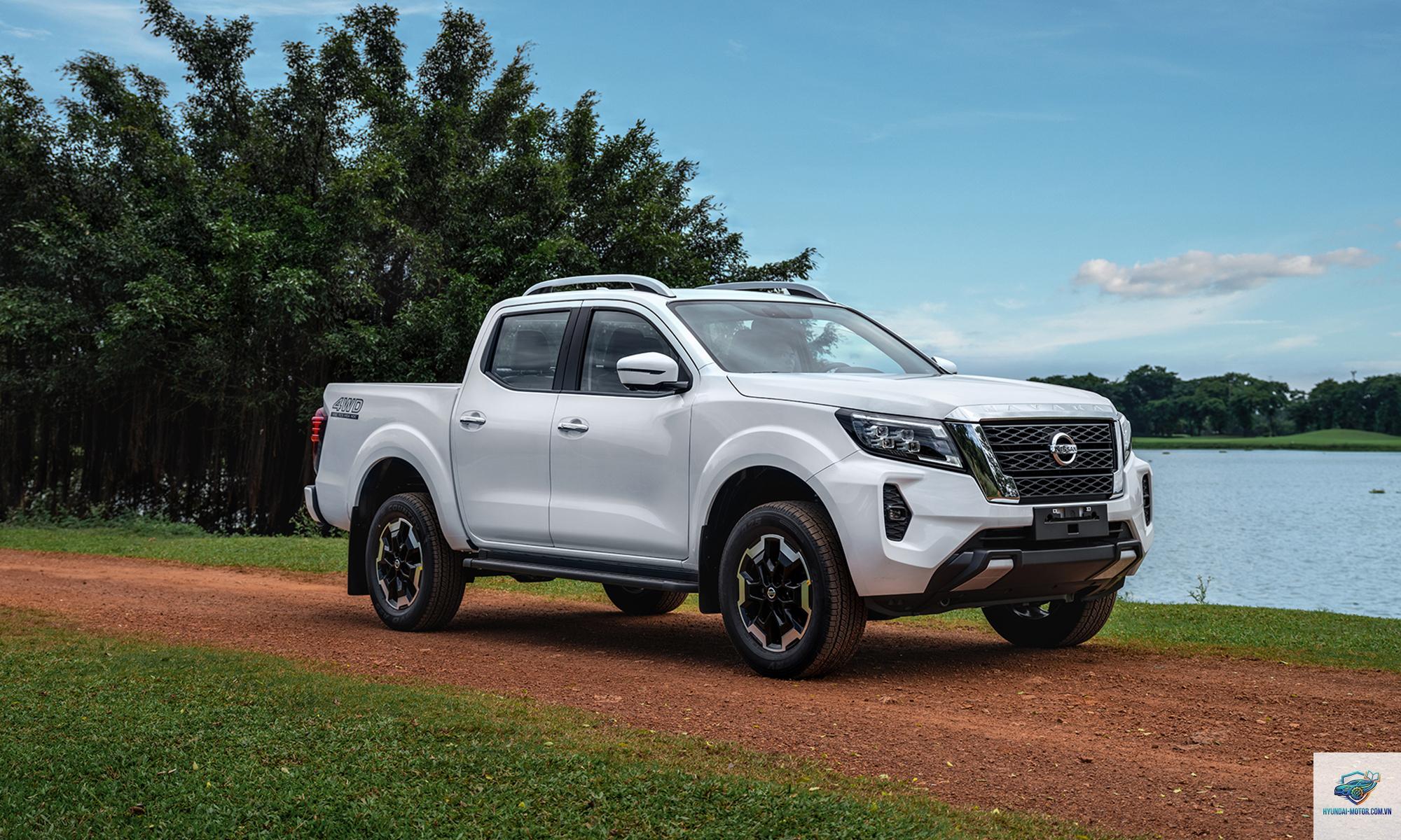 Nissan Navara - Hình 1