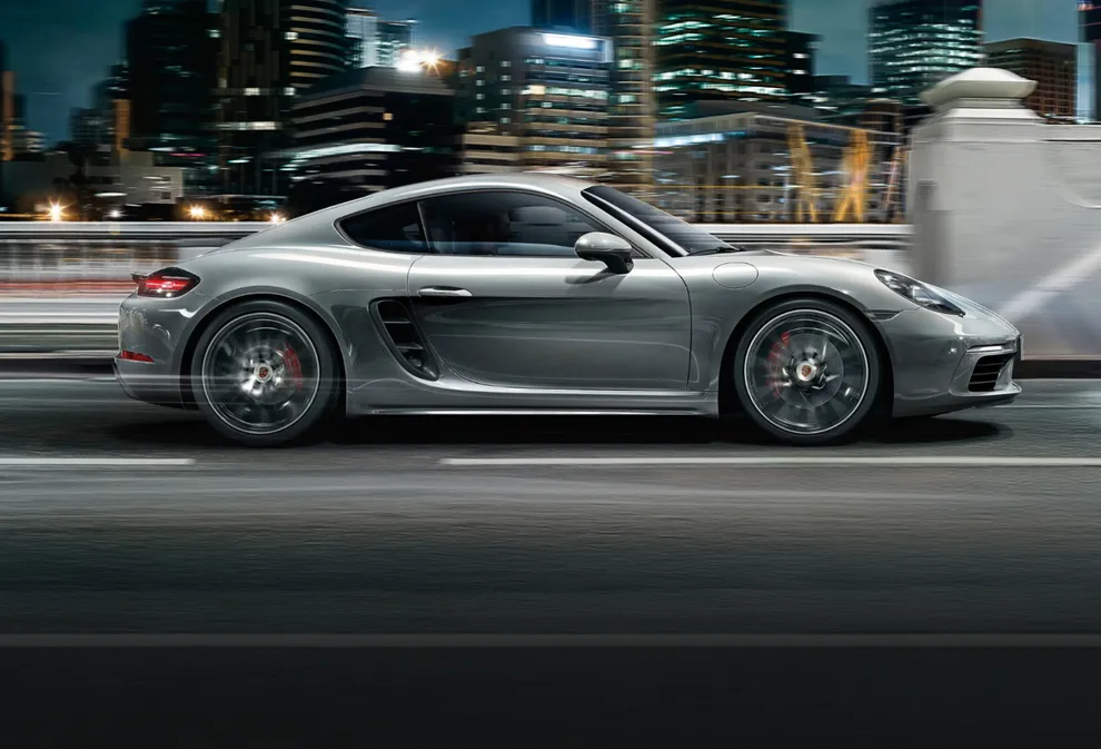 Porsche 718 Cayman - Hình 3