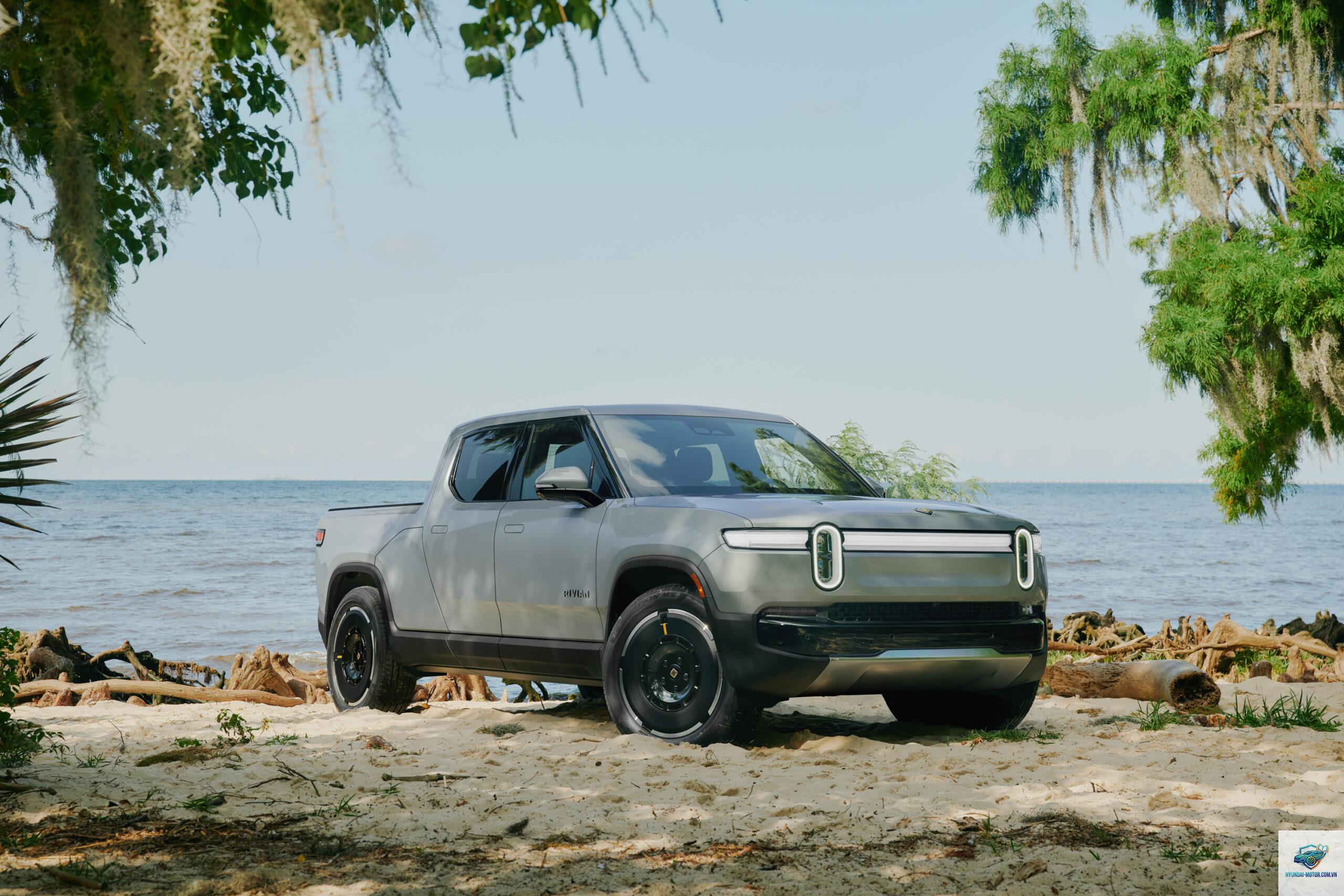 Rivian R1T - Hình 5