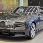 Rolls-Royce Spectre: Siêu Sang Trọng Điện Hóa – Đẳng Cấp Mới Trên Từng Kilomet Rolls-Royce Spectre: Siêu Sang Trọng Điện Hóa – Đẳng Cấp Mới Trên Từng Kilomet