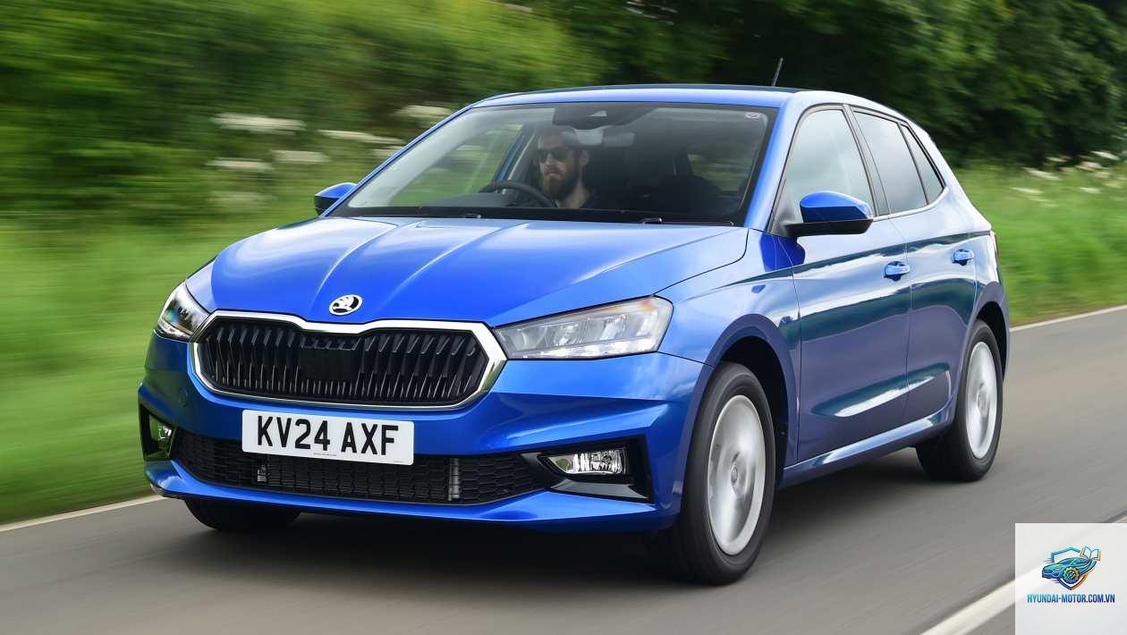 Skoda Fabia - Hình 3