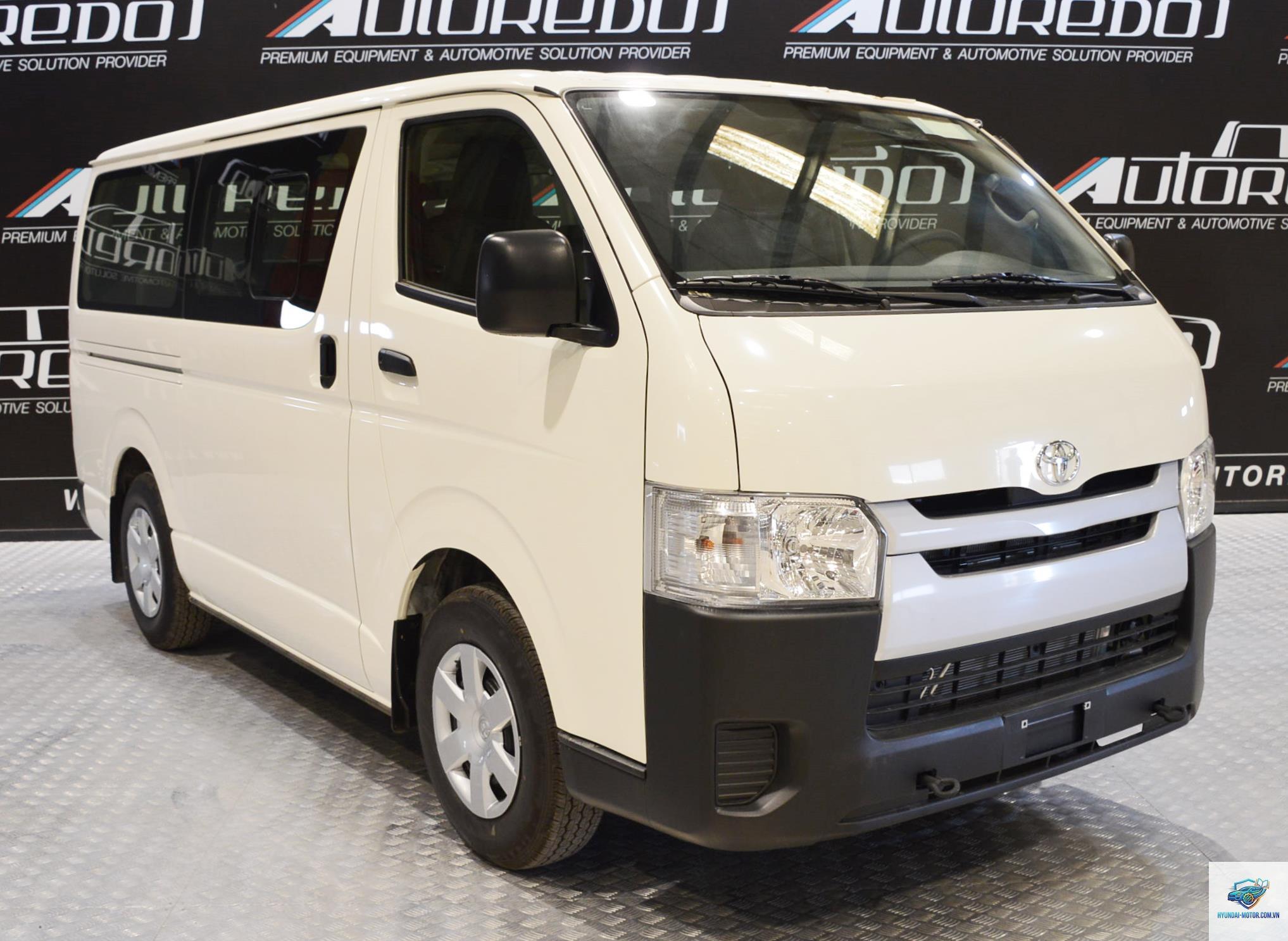 Toyota Hiace - Hình 5