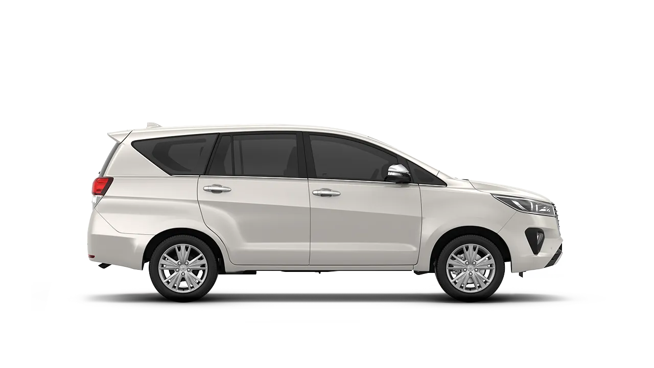 Toyota Innova - Hình 5