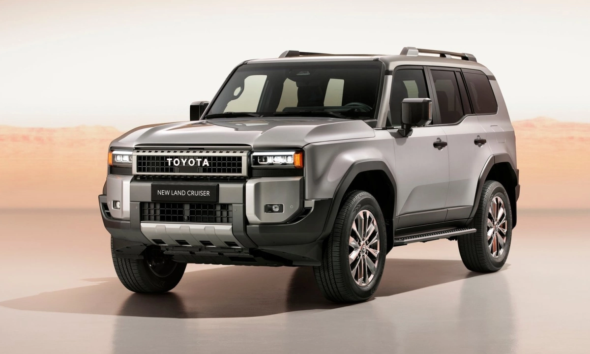 Toyota Land Cruiser Prado - Hình 2