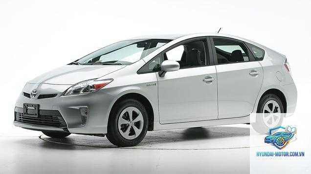 Toyota Prius - Hình 3