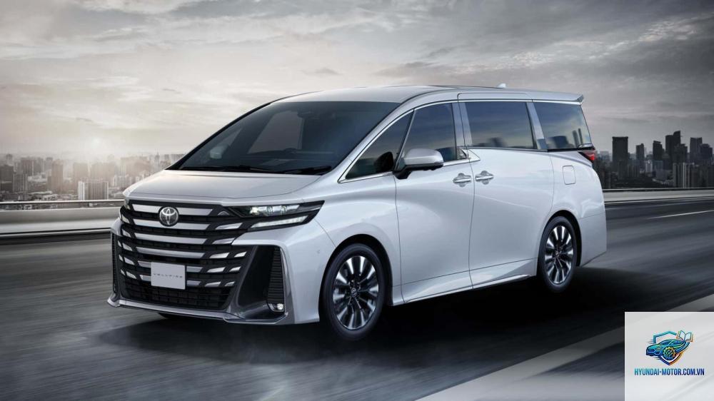 Toyota Vellfire - Hình 2
