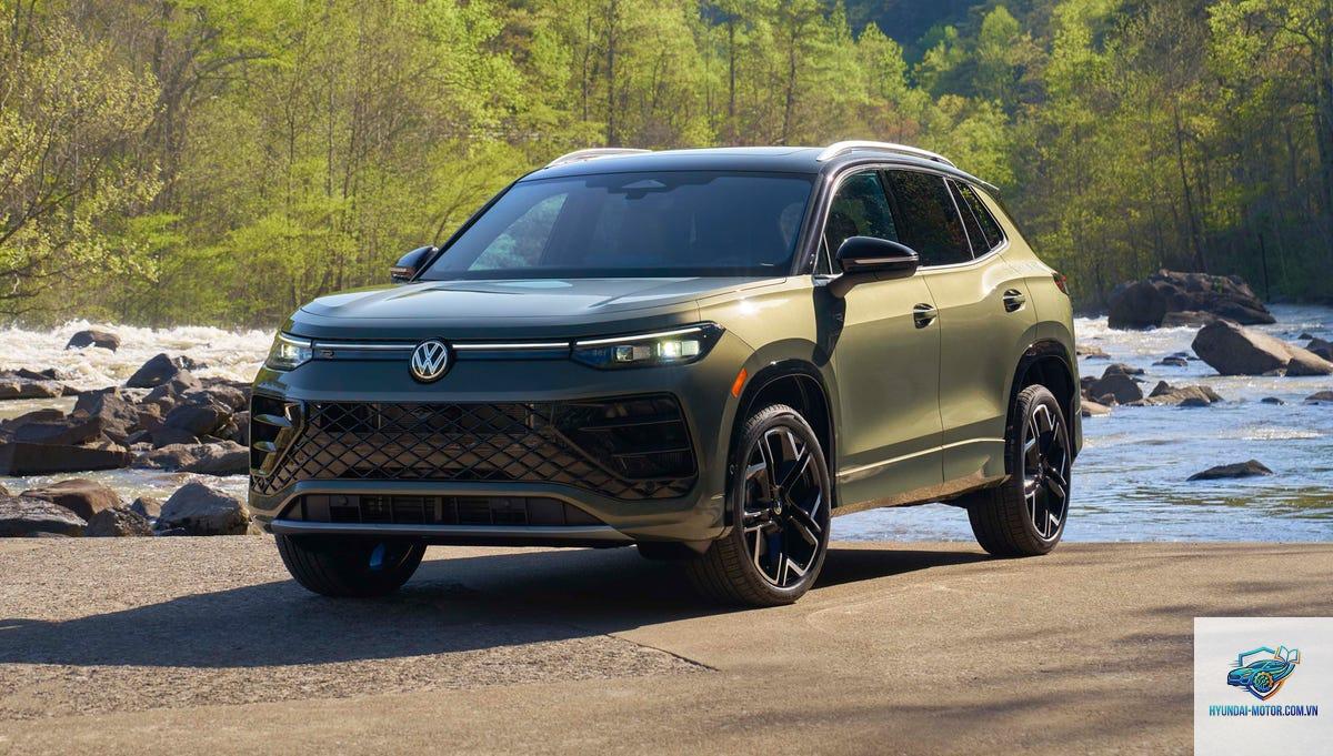 Volkswagen Tiguan - Hình 1