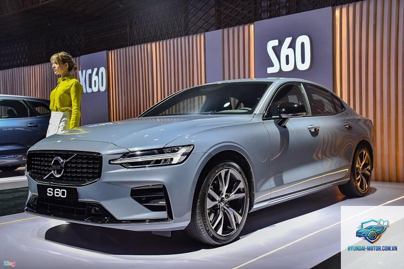 Volvo S60 - Hình 3