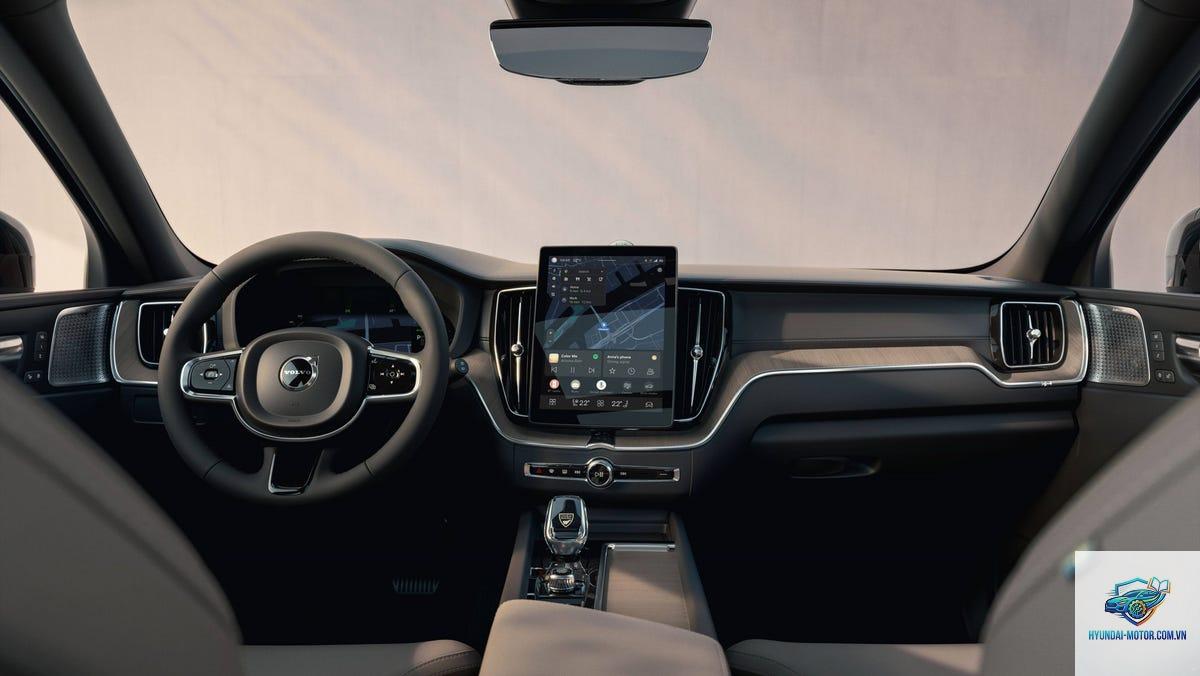 Volvo XC60 - Hình 2