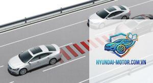 adaptive cruise control là gì