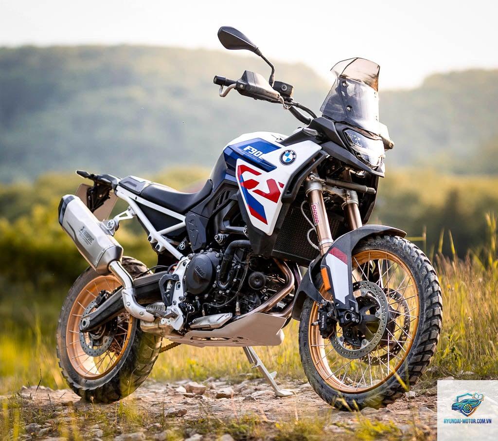 bmw f900gs