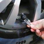 Cảm biến áp suất lốp là gì? Tất tần tật về hệ thống TPMS cảm biến áp suất lốp là gì