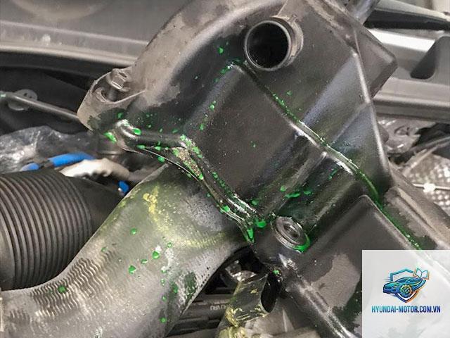 coolant leak là gì