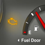 đèn check engine là gì