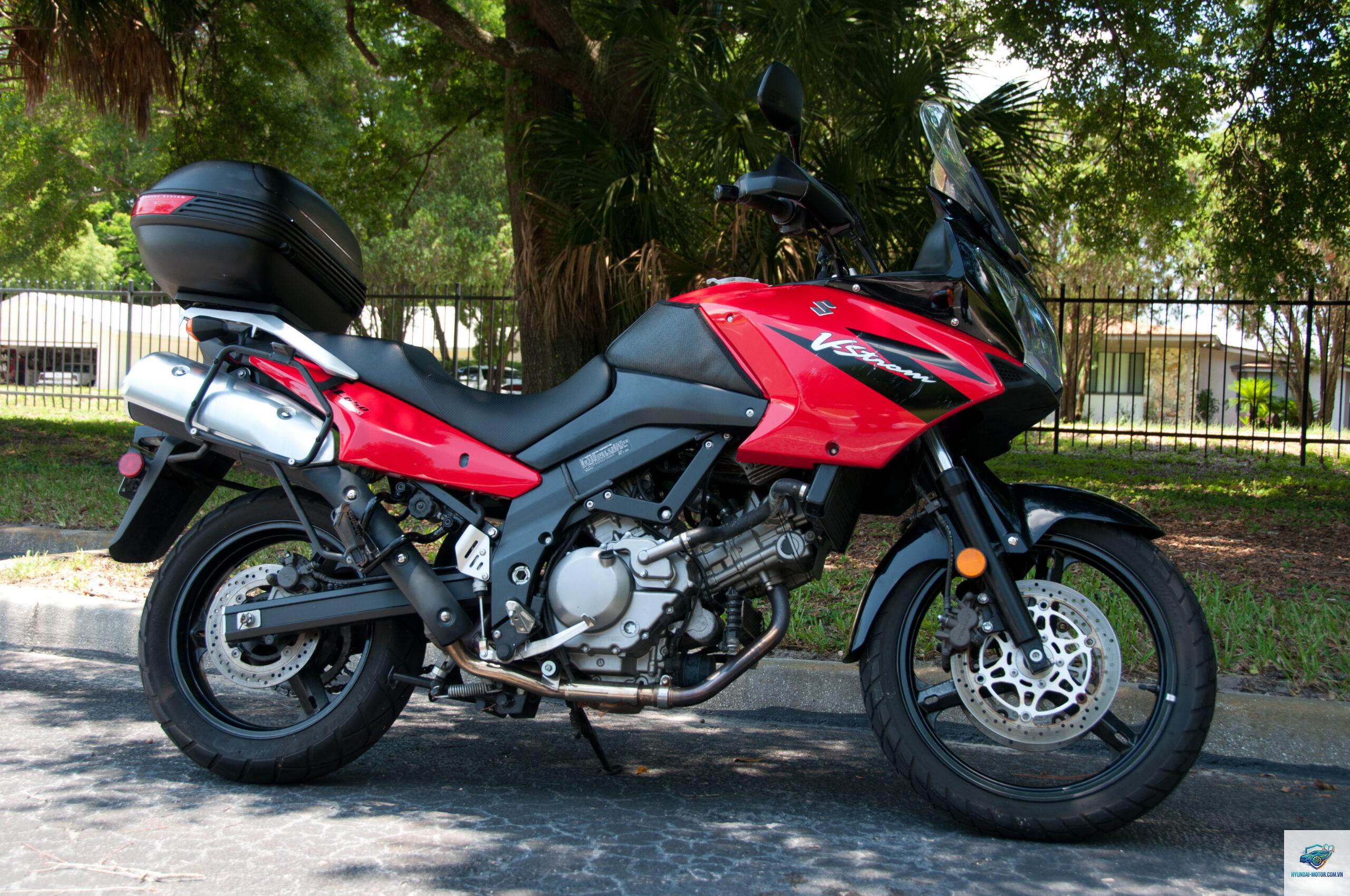suzuki vstrom 650 - Hình 1