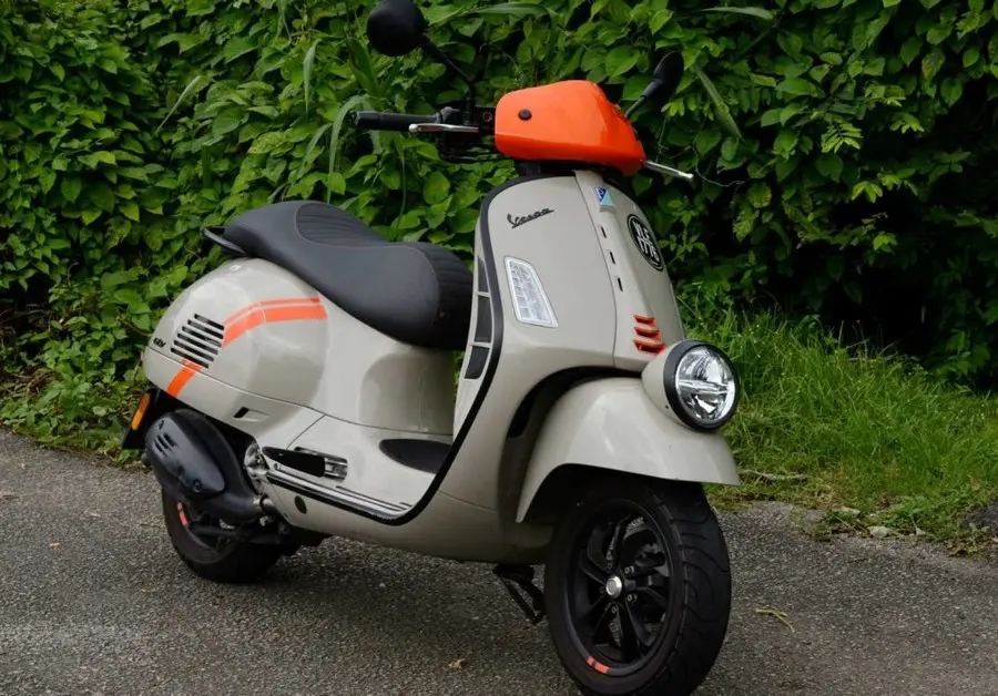 vespa gtv - Hình 5