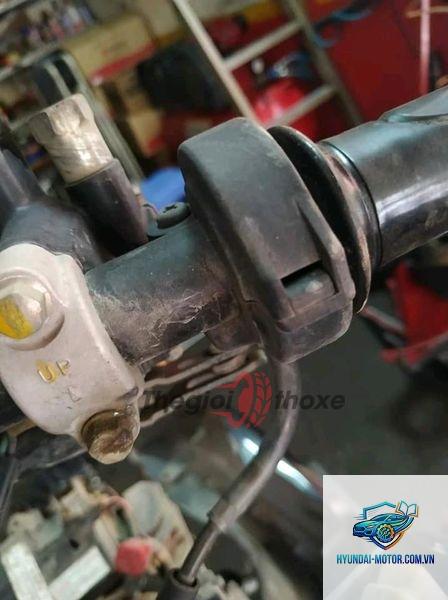 xe máy bị cháy cầu chì - Hình 5